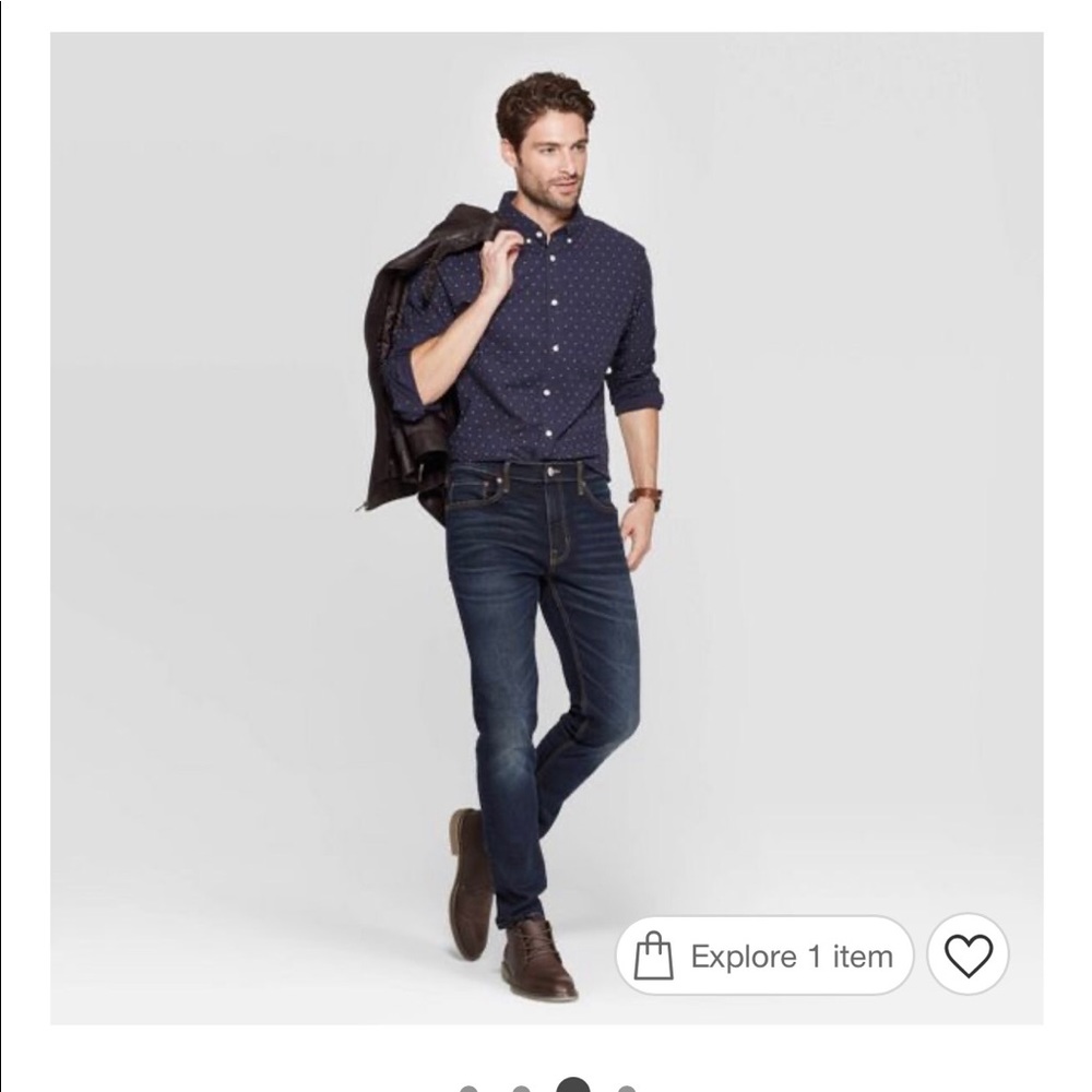 New, without tags, Men’s Slim Button Down